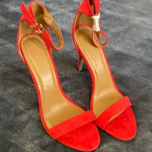 Charolette Russe Coral Sandal US 8